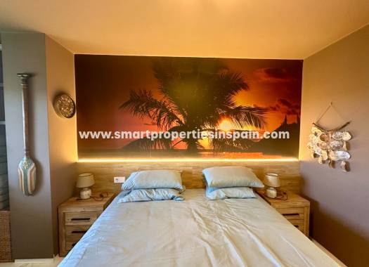 Resale - Apartment - El Pinet