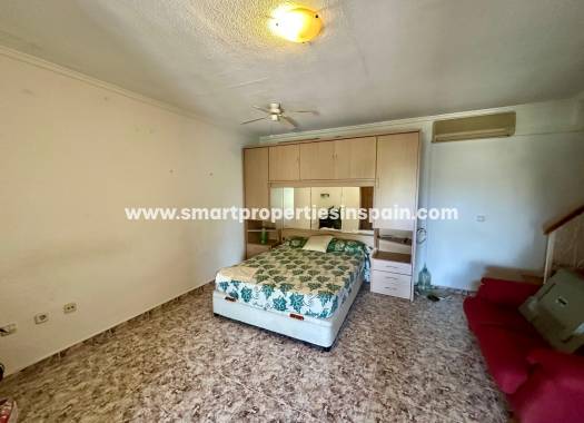 Resale - Townhouse - La Marina - Urbanización La Marina