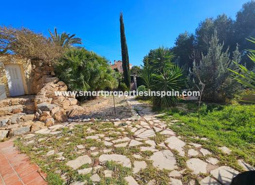 Resale - Detached Villa - Elche