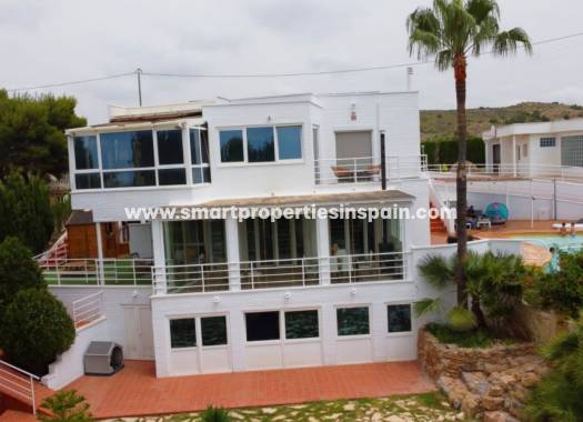 Resale - Detached Villa - Elche