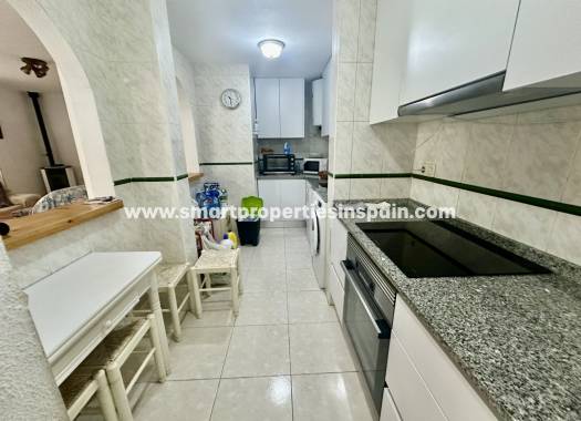 Wederverkoop - Townhouse - La Marina - Urbanización La Marina