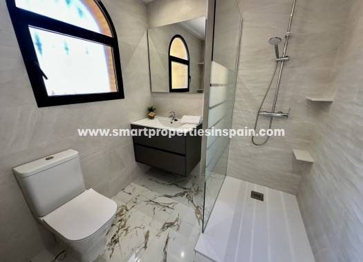 Reventa - Chalet Independiente - Algorfa