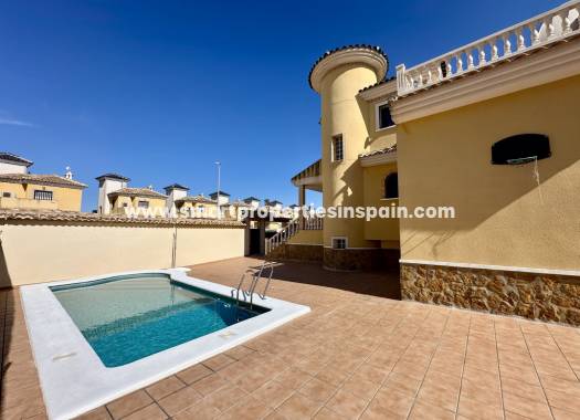 Reventa - Chalet Independiente - Algorfa