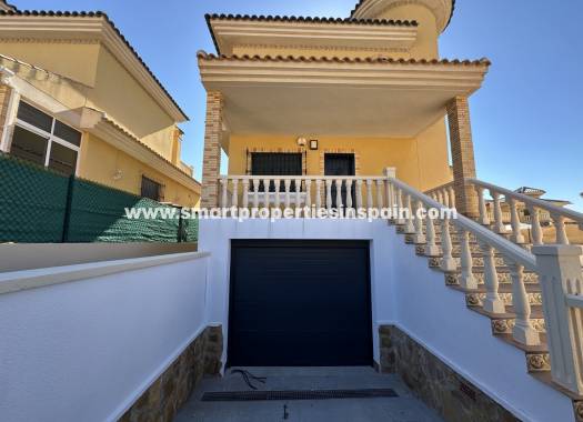 Reventa - Chalet Independiente - Algorfa