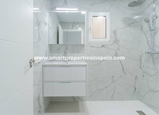 Resale - Apartment - Torrevieja