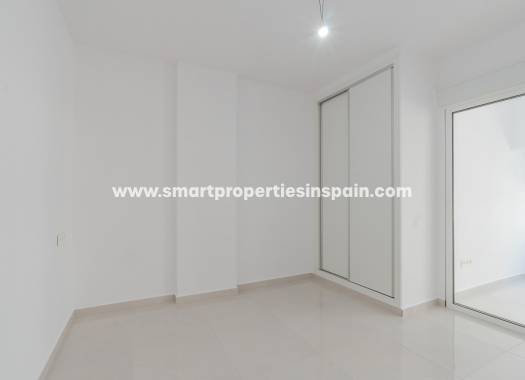 Resale - Apartment - Torrevieja