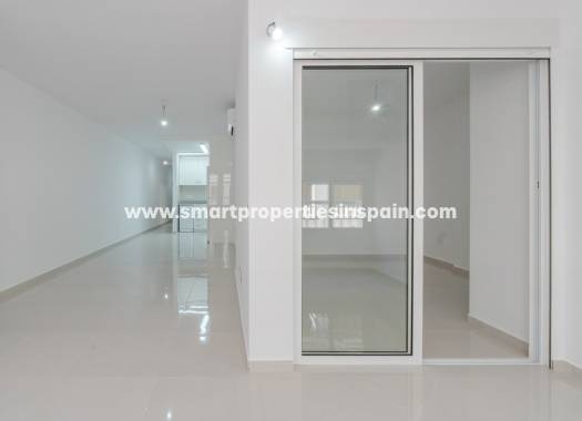 Resale - Apartment - Torrevieja