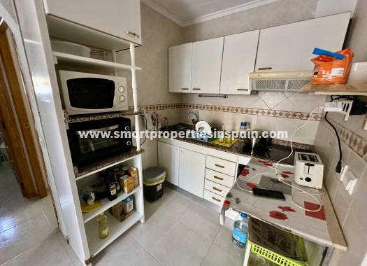 Wiederverkauf - Semi Detached Villa - La Marina - Urbanización La Marina