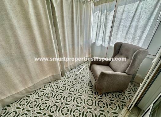 Wiederverkauf - Semi Detached Villa - La Marina - Urbanización La Marina