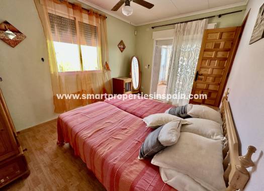 Wiederverkauf - Semi Detached Villa - La Marina - Urbanización La Marina