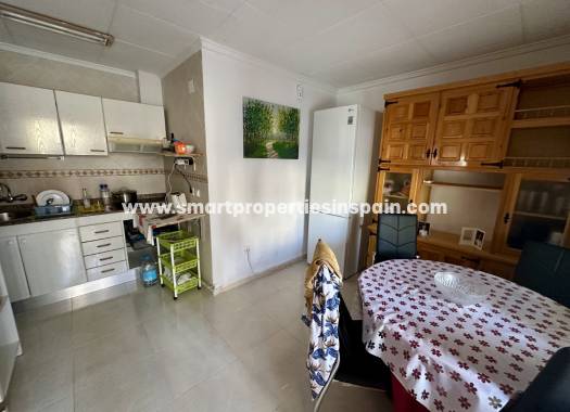 Wiederverkauf - Semi Detached Villa - La Marina - Urbanización La Marina