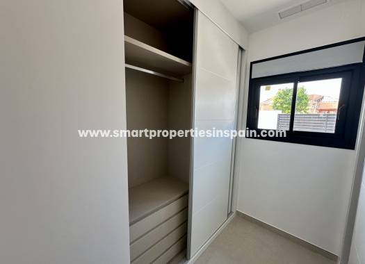 New Build - Detached Villa - La Marina - Urbanización La Marina