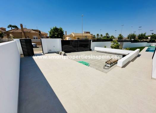 New Build - Detached Villa - La Marina - Urbanización La Marina