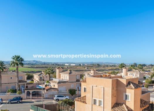 Wiederverkauf - Semi Detached Villa - La Marina - Urbanización La Marina