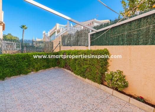 Wiederverkauf - Semi Detached Villa - La Marina - Urbanización La Marina