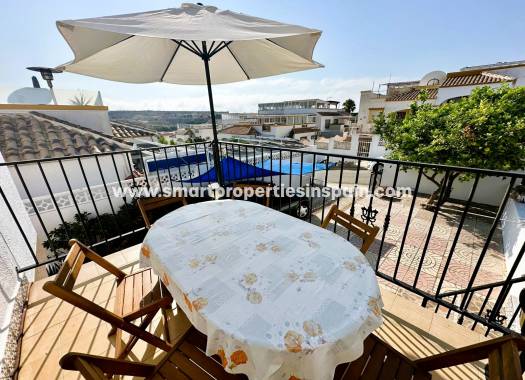 Wiederverkauf - Semi Detached Villa - La Marina - Urbanización La Marina