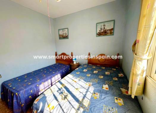 Wiederverkauf - Semi Detached Villa - La Marina - Urbanización La Marina