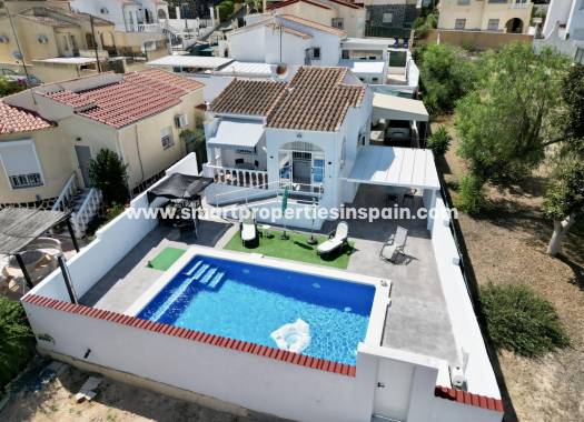 Wederverkoop - Detached Villa - La Marina - Urbanización La Marina