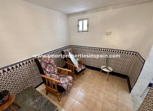 Wederverkoop - Detached Villa - La Marina - Urbanización La Marina