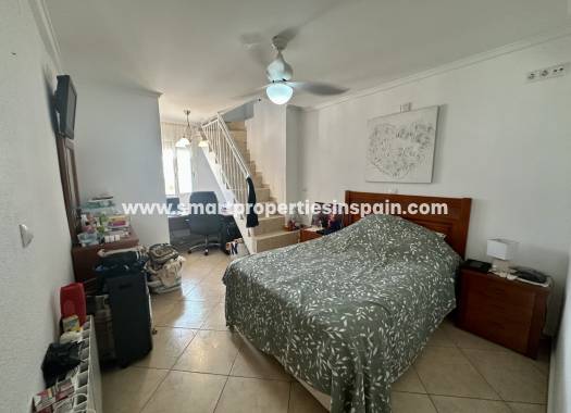 Wederverkoop - Detached Villa - La Marina - Urbanización La Marina