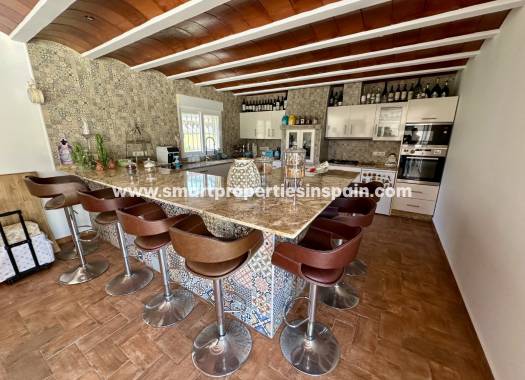 Revente - Maison de campagne - Catral