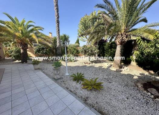 Revente - Maison Individuelle - La Marina - Urbanización La Marina