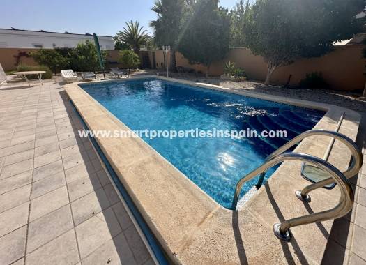 Revente - Maison Individuelle - La Marina - Urbanización La Marina