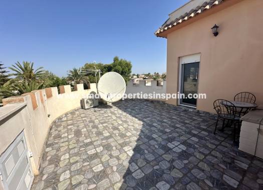Revente - Maison Individuelle - La Marina - Urbanización La Marina