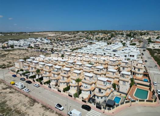 Revente - Maison Individuelle - La Marina - Urbanización La Marina