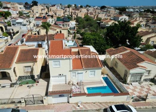 Revente - Maison Individuelle - La Marina - Urbanización La Marina