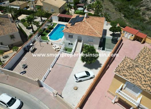 Revente - Maison Individuelle - La Marina - Urbanización La Marina