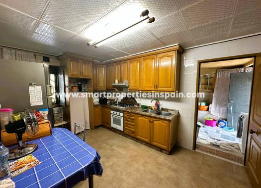 Reventa - Chalet Independiente - La Marina - Urbanización La Marina
