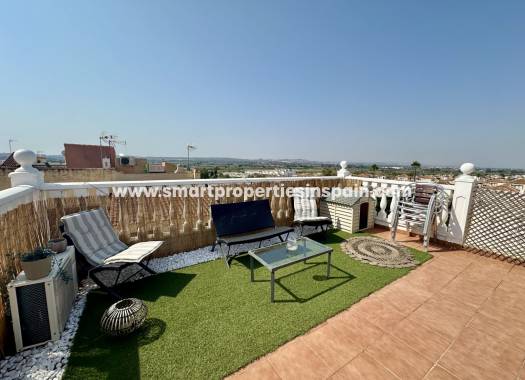 Resale - Townhouse - La Marina - Urbanización La Marina