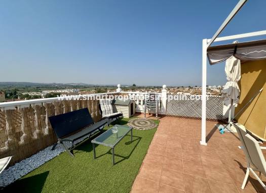 Resale - Townhouse - La Marina - Urbanización La Marina
