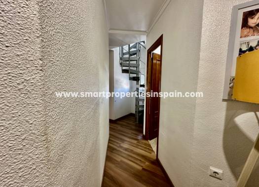 Resale - Townhouse - La Marina - Urbanización La Marina