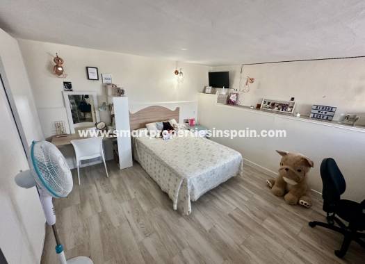 Resale - Townhouse - La Marina - Urbanización La Marina