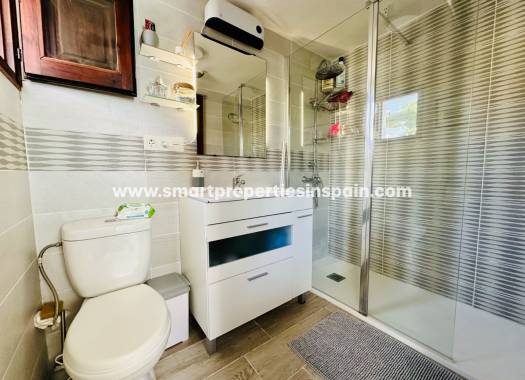 Wederverkoop - Detached Villa - La Marina - Urbanización La Marina