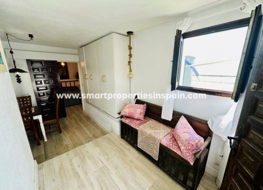 Wederverkoop - Detached Villa - La Marina - Urbanización La Marina
