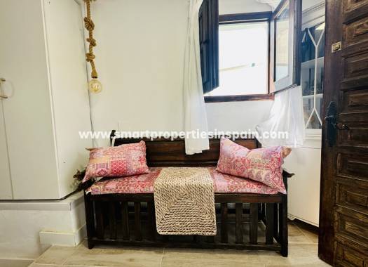 Wederverkoop - Detached Villa - La Marina - Urbanización La Marina