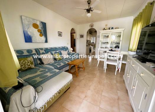Wederverkoop - Detached Villa - La Marina - Urbanización La Marina