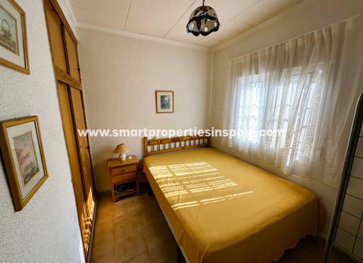 Wederverkoop - Detached Villa - La Marina - Urbanización La Marina