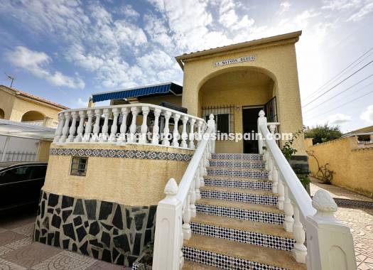 Wederverkoop - Detached Villa - La Marina - Urbanización La Marina
