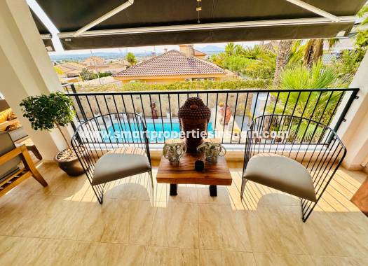 Wederverkoop - Detached Villa - La Marina - Urbanización La Marina