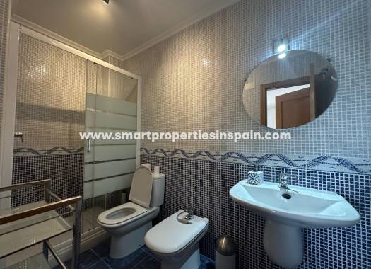 Alquiler Larga Estancia - Piso - La Marina Pueblo - La Marina Village