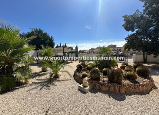 Resale - Detached Villa - La Marina - Urbanización La Marina