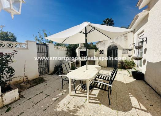 Resale - Detached Villa - La Marina - Urbanización La Marina