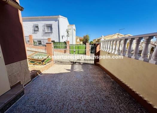 Revente - Maison Individuelle - La Marina - Urbanización La Marina