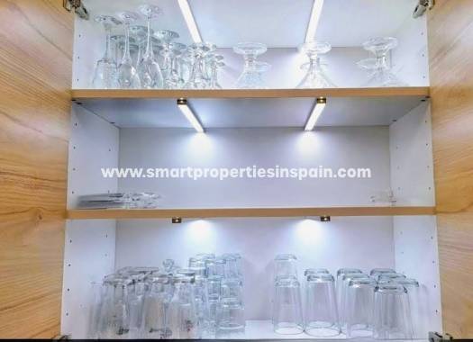 Wederverkoop - Semi Detached Villa - La Marina - Urbanización La Marina