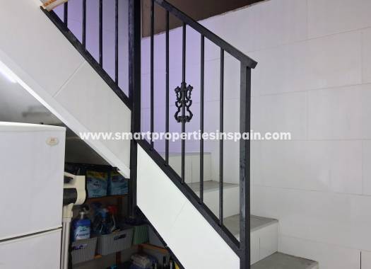 Wederverkoop - Semi Detached Villa - La Marina - Urbanización La Marina