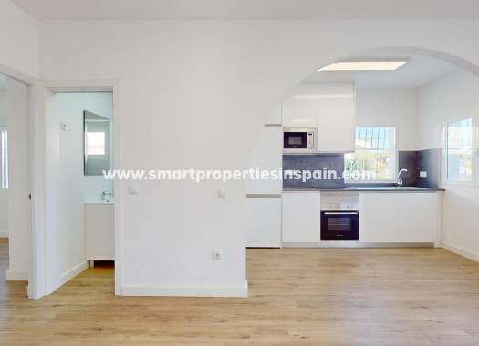 Resale - Semi Detached Villa - San Miguel de Salinas